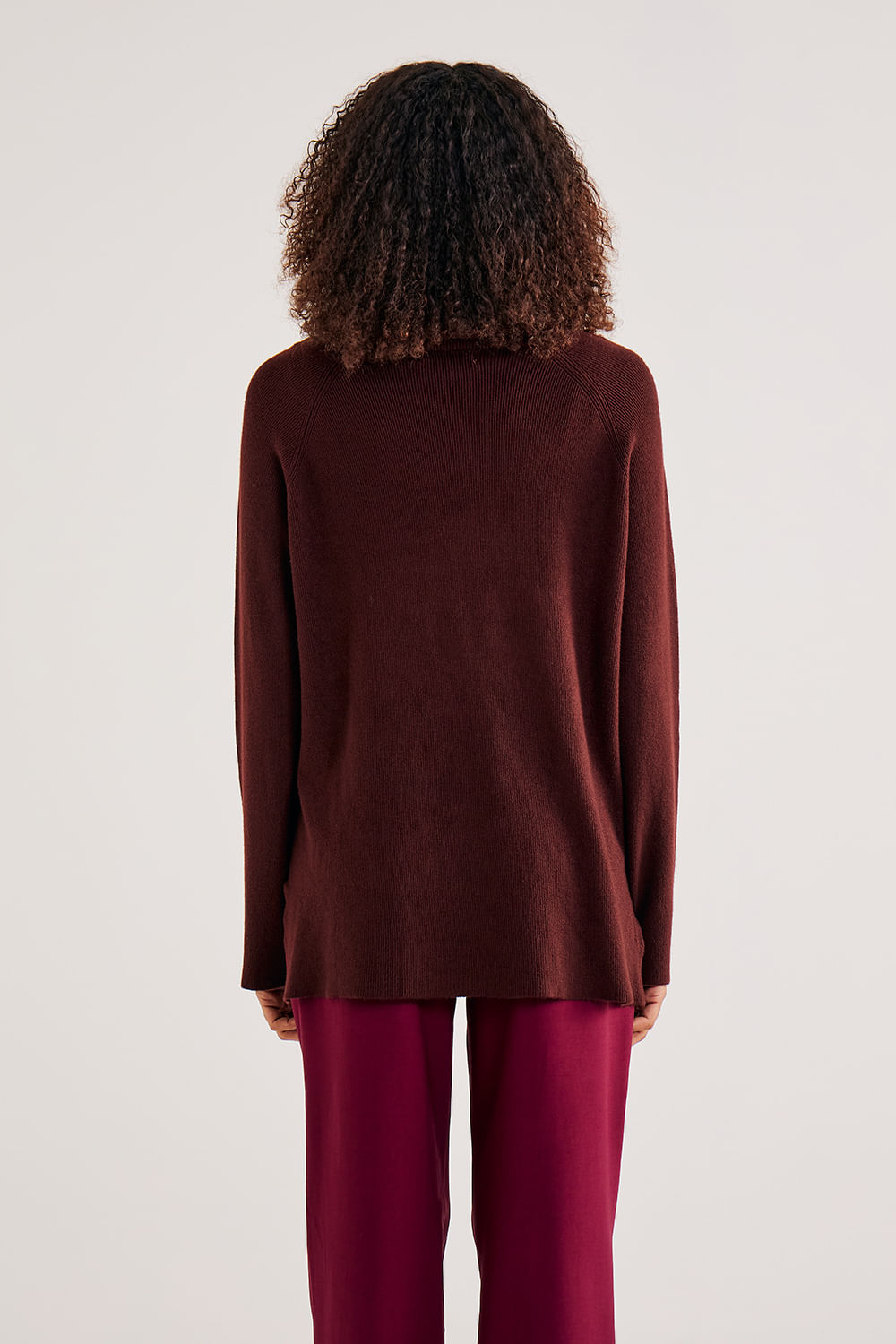 BLUSA-TRICOT-GOLA-ALTA-MARROM_1