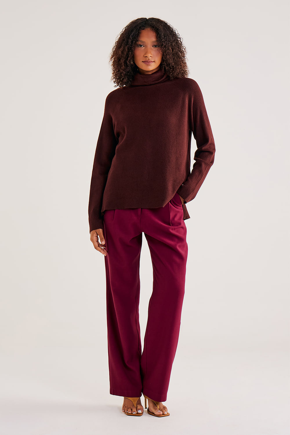 BLUSA-TRICOT-GOLA-ALTA-MARROM_4