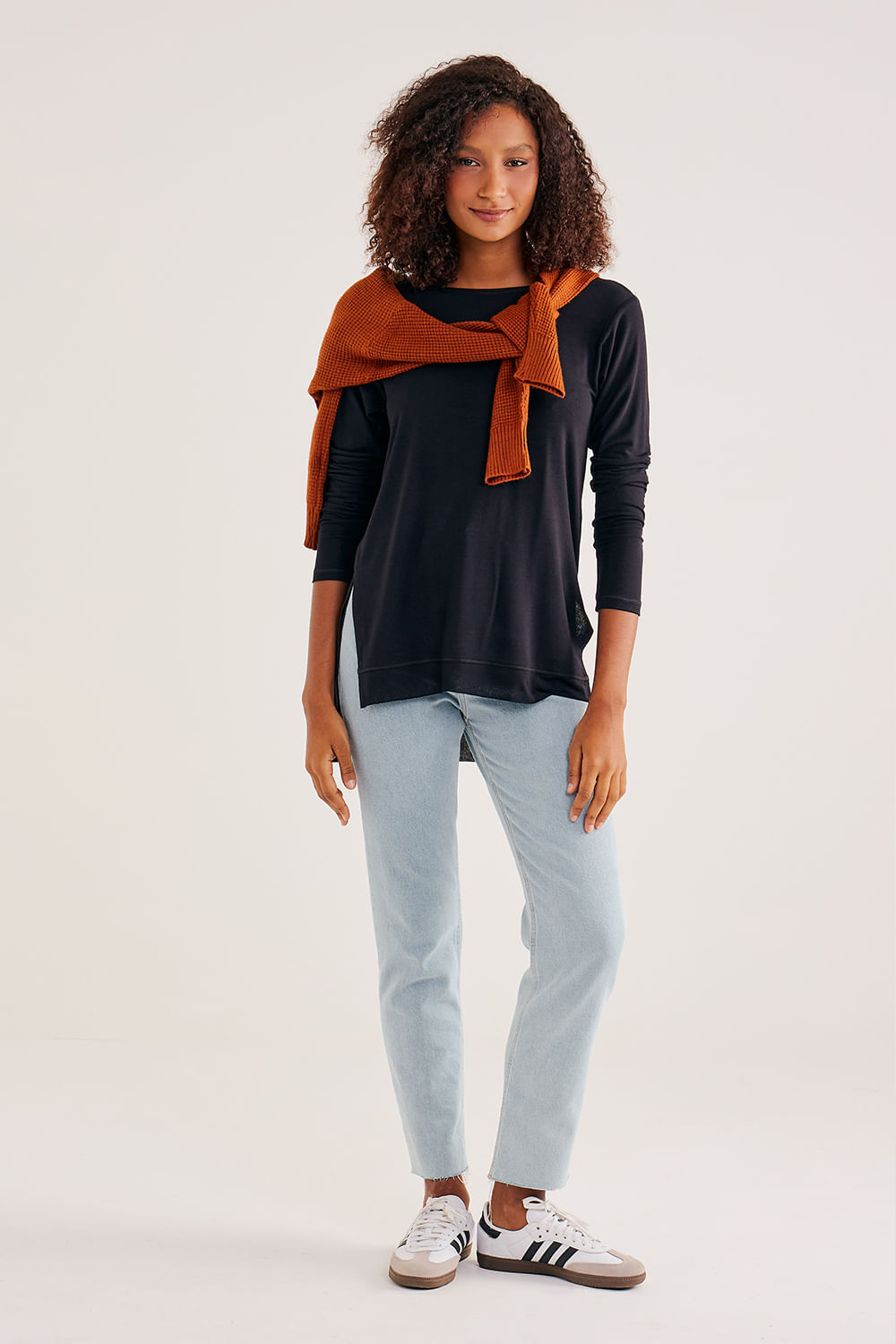 Blusa-com-Fendas-Laterais