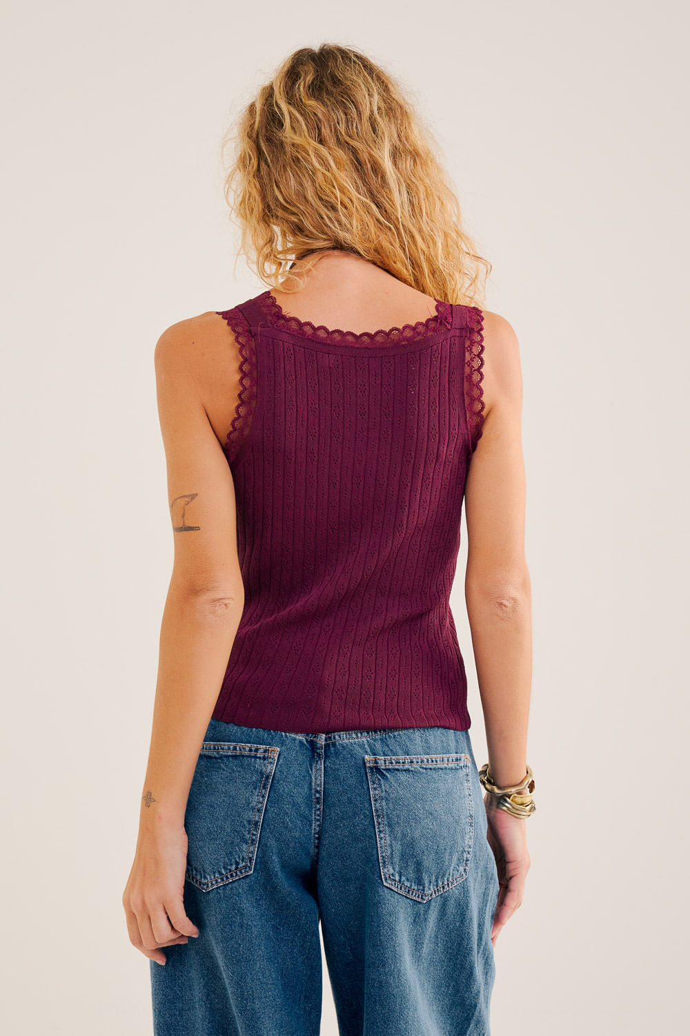Camiseta-de-Tricot-Rendada