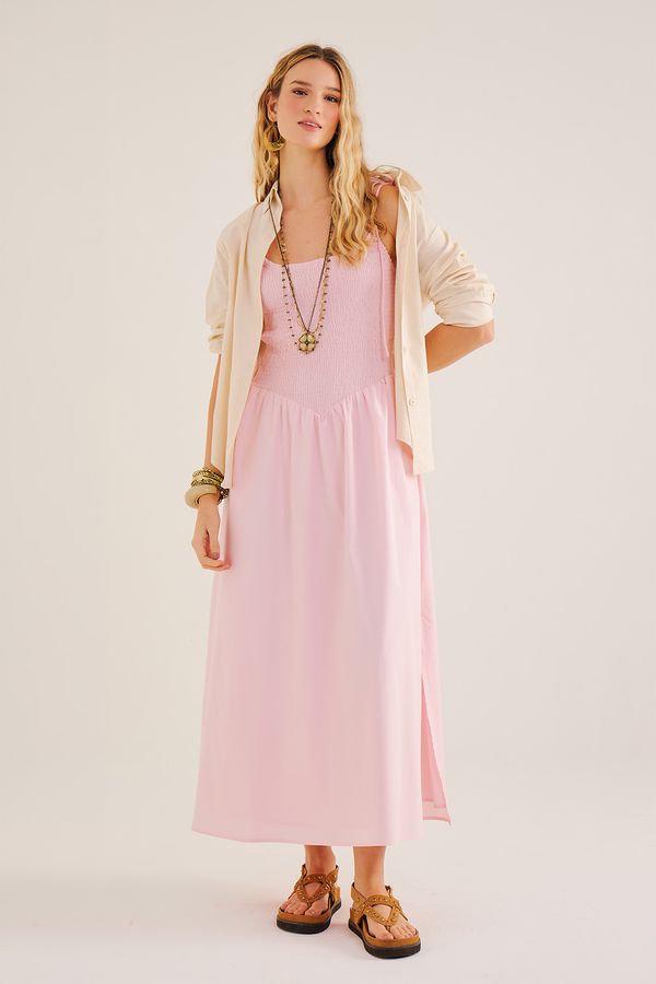 Vestido-Lastex-com-Amarracao
